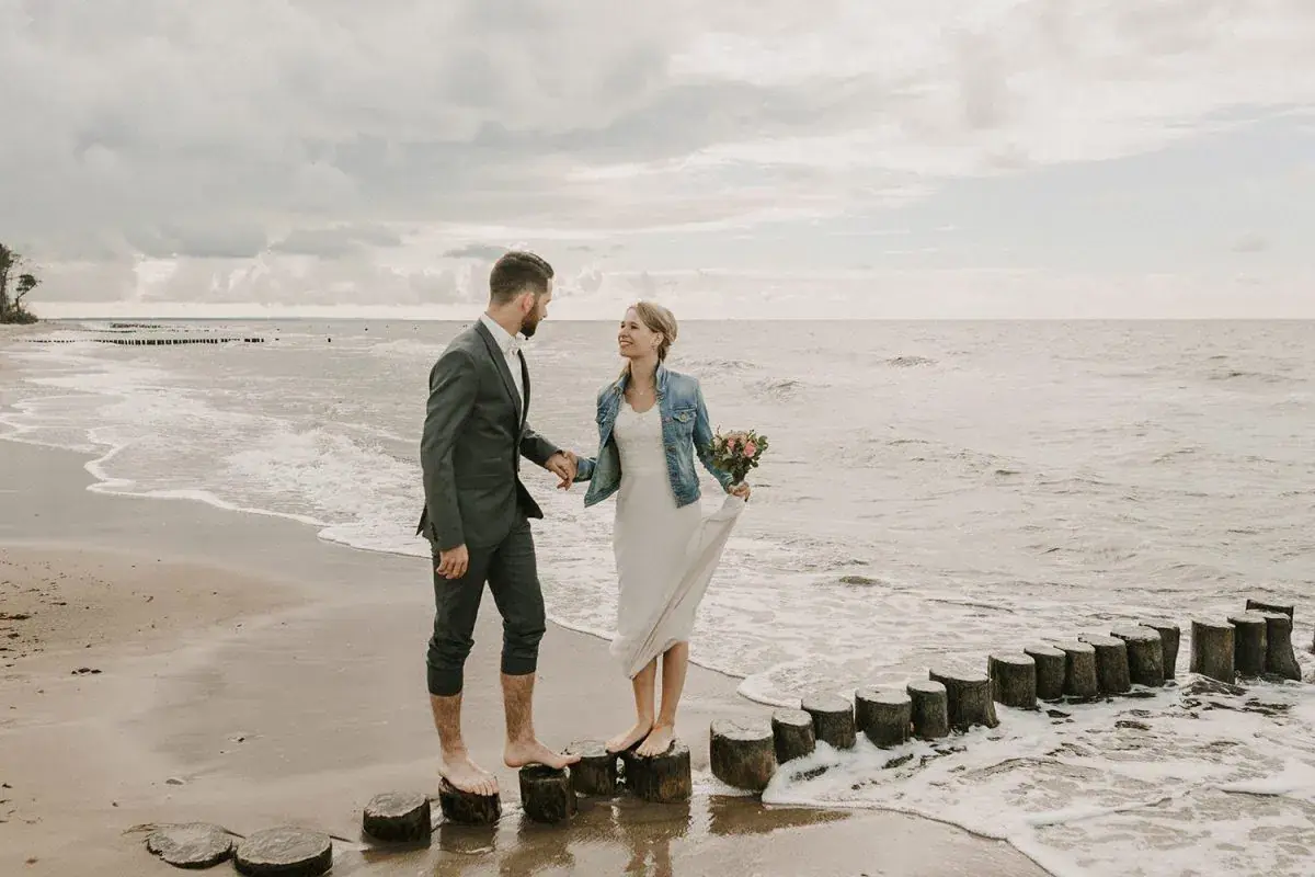 hochwertige Hochzeitsfotos Rostock, Hochzeitsfotograf Rostock, Hochzeitsfotograf Warnemuende, Hochzeitsfotograf Nienhagen, Hochzeit Fotos Rostock, Hochzeitsfotografin Rostock, hochwertig, Rostock, Ostsee, Strand, Mecklenburg Vorpommern, Hochzeitsfotografie Rostock, Hochzeitsbilder Rostock, fotograf hochzeit rostock, fotograf hochzeit rostock, fotograf rostock , hochzeitsfotografin ostsee, Brautpaarfotos,, heiraten in MV, an der Ostsee heiraten, hochzeit usedom