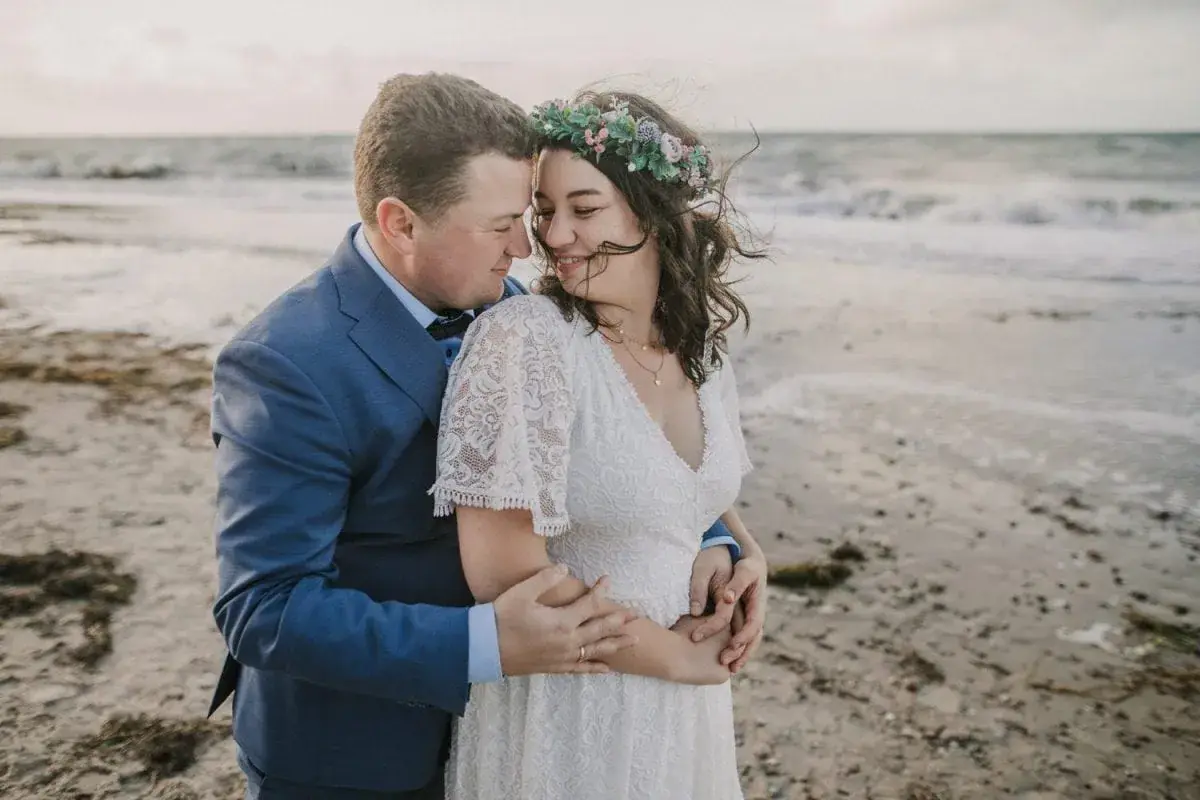 Hochzeitsfotos Rostock Hochzeitsfotograf Rostock, Hochzeitsfotograf Warnemuende, Hochzeitsfotograf Nienhagen, Hochzeit Fotos Rostock, Hochzeitsfotografin Rostock, hochwertig, Rostock, Ostsee, Strand, Mecklenburg Vorpommern, Hochzeitsfotografie Rostock, Hochzeitsbilder Rostock, fotograf hochzeit rostock, fotograf hochzeit rostock, fotograf rostock , hochzeitsfotografin ostsee, Brautpaarfotos,, heiraten in MV, an der Ostsee heiraten