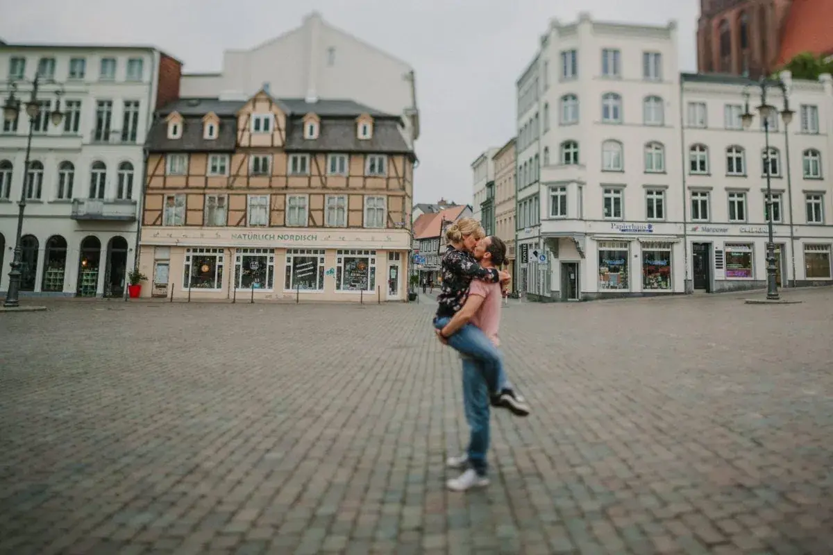 Paarfotos Rostock, Paerchenfotos Rostock, Fotos Paare Rostock, Paarshooting Rostock, natürliche Paarfotos, Verlobungsfotos, Fotos Paerchen Rostock